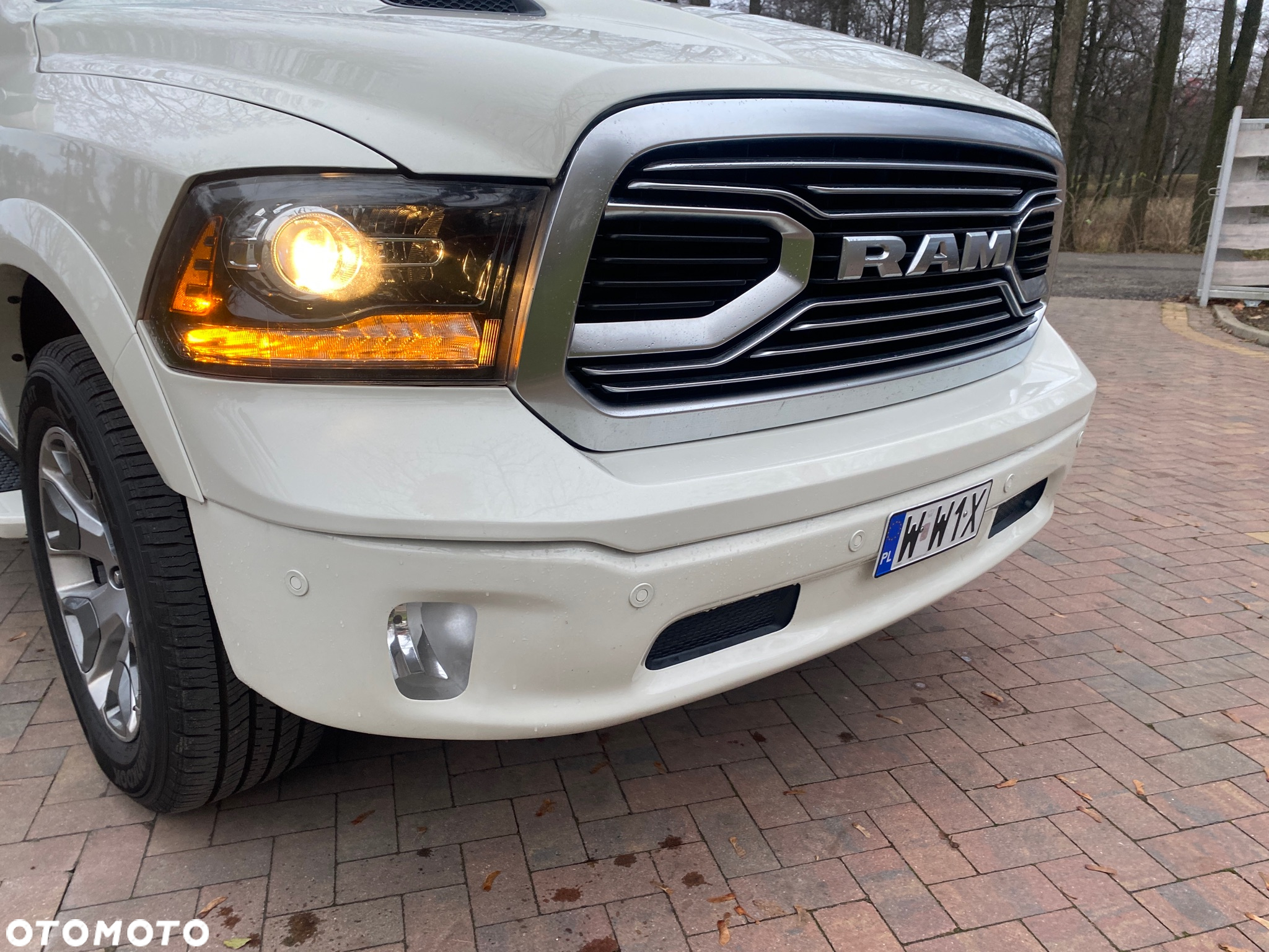 RAM 1500 5.7 eTorque Crew Cab Shortbed Longhorn Sport - 16