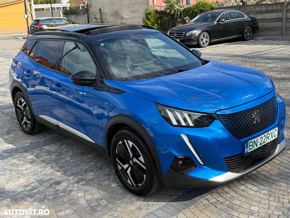 Peugeot 2008 GT+ - 1