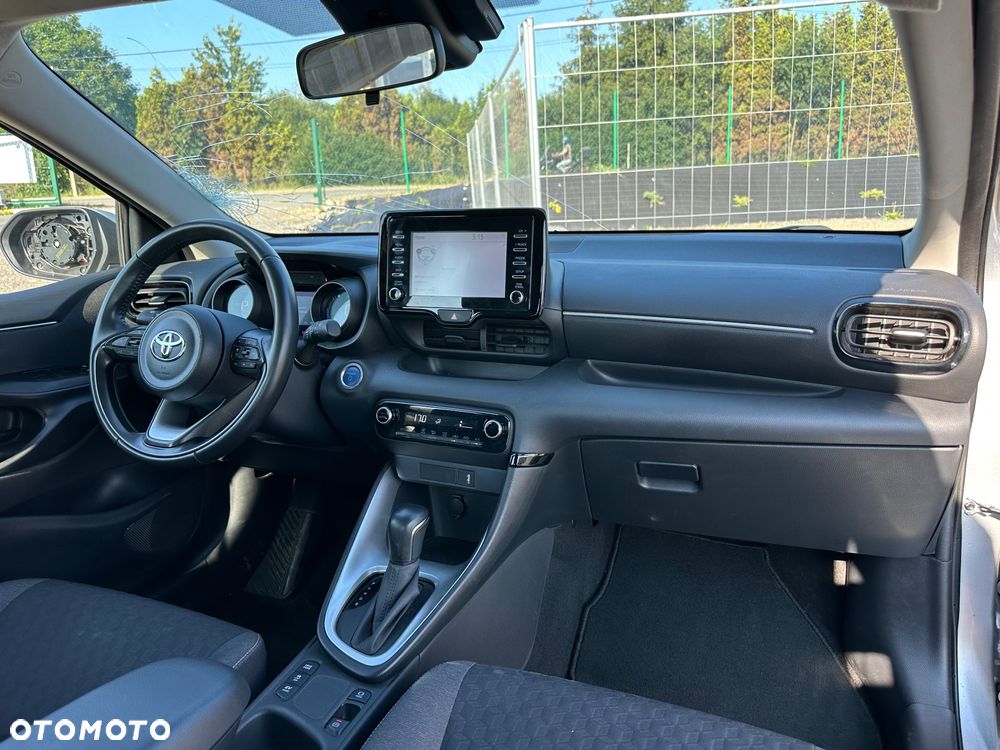 Toyota Yaris - 21