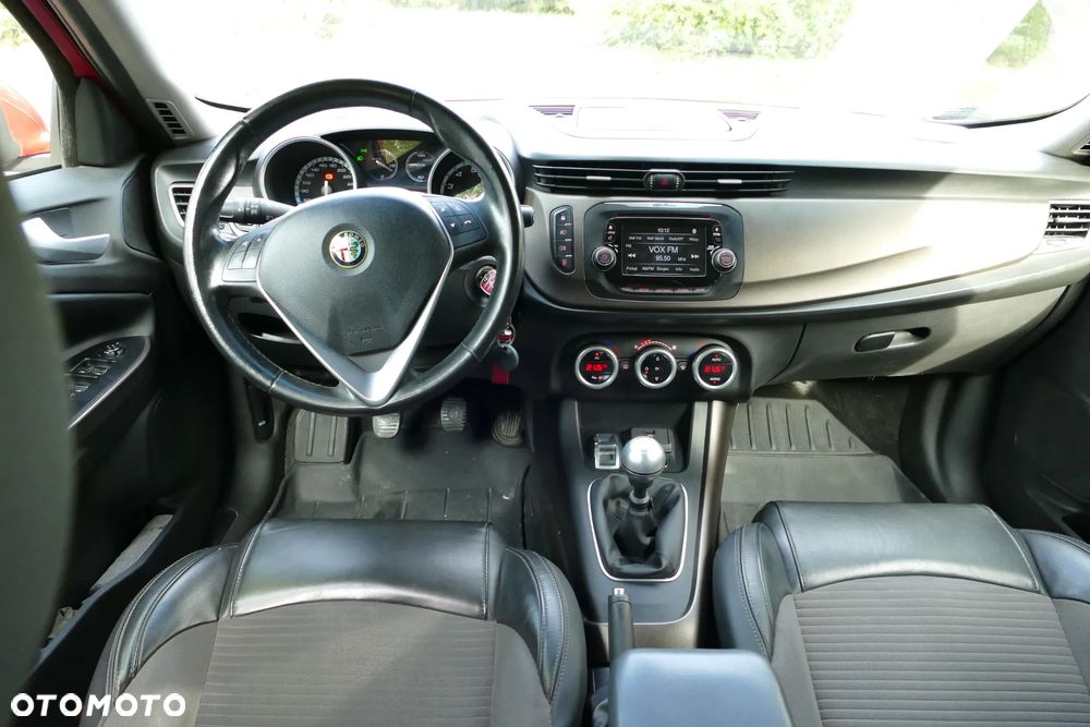 Alfa Romeo Giulietta 1.4 TB MultiAir Exclusive - 11