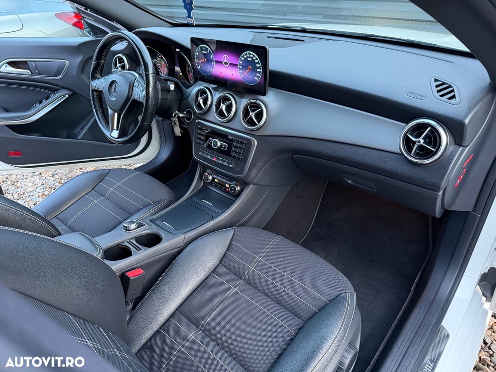 Mercedes-Benz CLA - 8