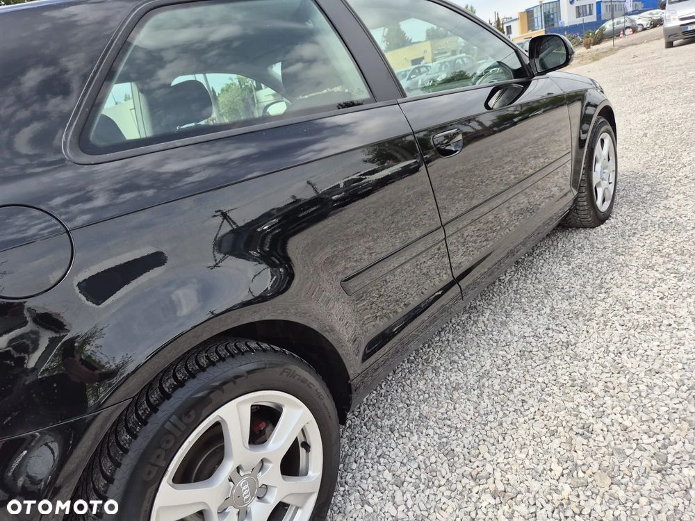 Audi A3 3-drzwiowe 1.4 TFSI Ambition - 28