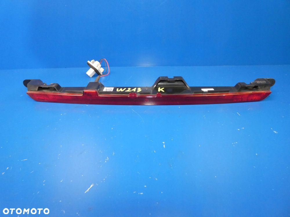 MERCEDES E KLASA W213 KOMBI TRZECIE ŚWIATŁO STOP - 1