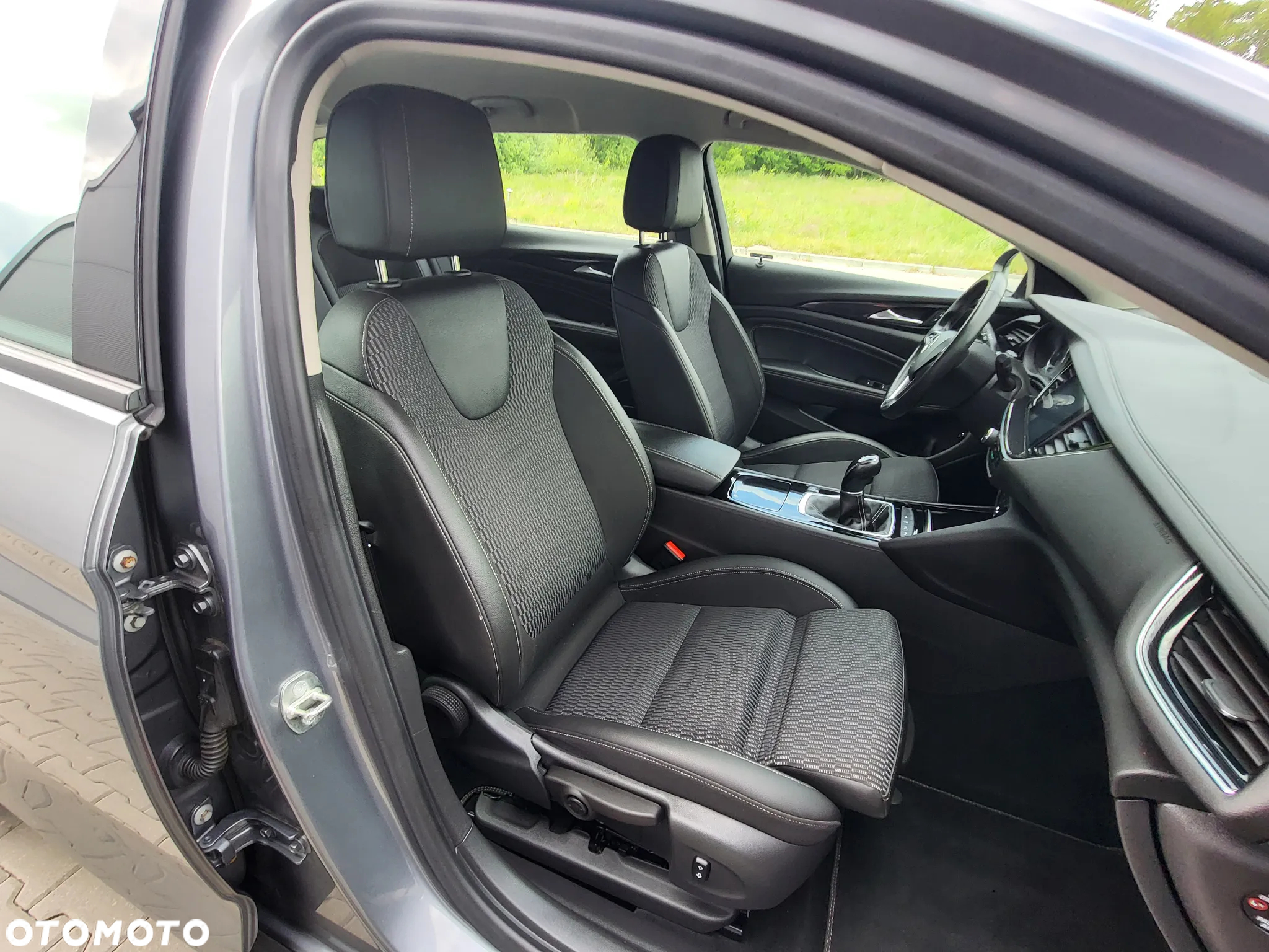Opel Insignia 2.0 CDTI Sports Tourer ecoFLEXStart/Stop Edition - 33