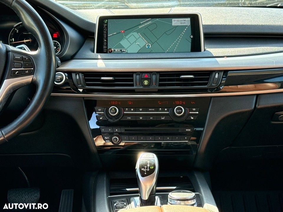 BMW X5 xDrive40d - 15