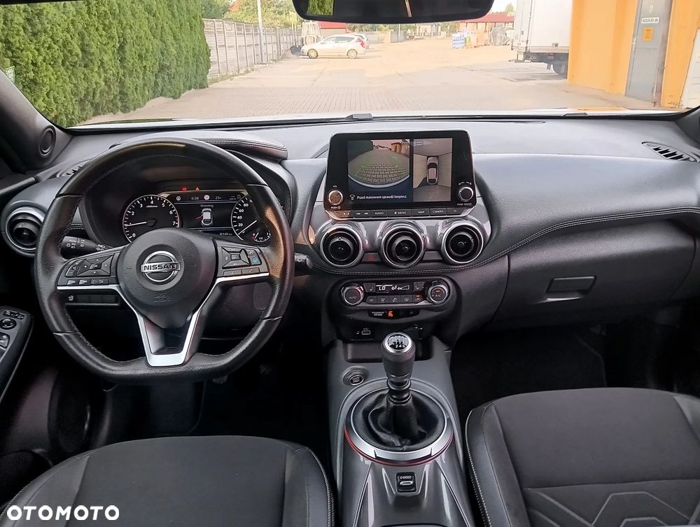 Nissan Juke 1.0 DIG-T Tekna - 17