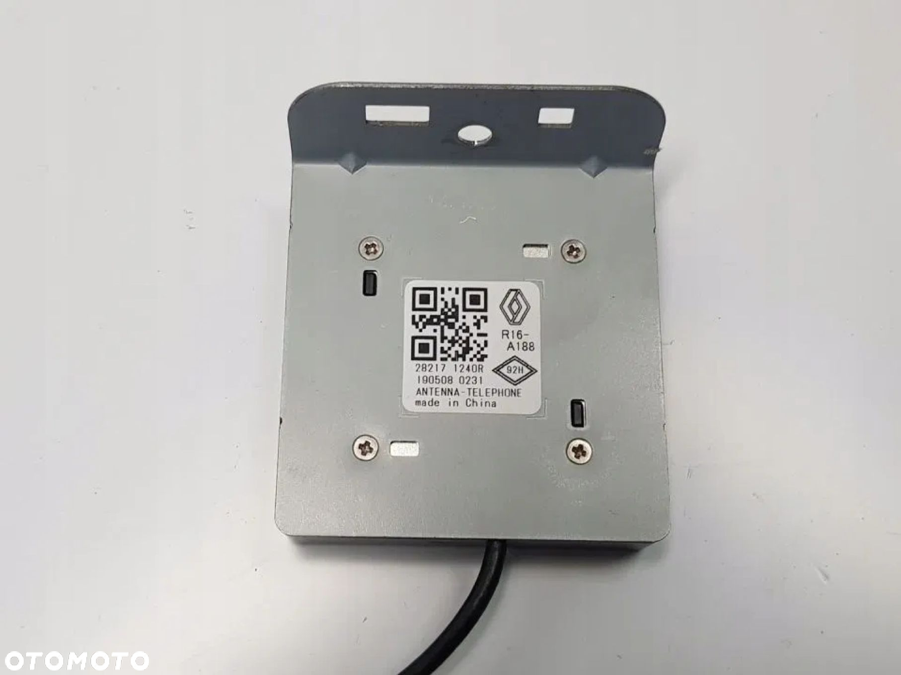 ANTENA GPS RADIO 282171240R RENAULT TALISMAN - 2