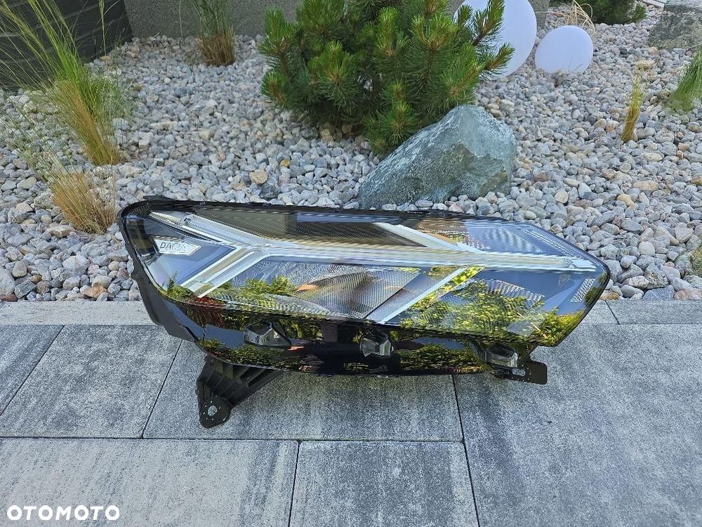 DACIA SANDERO III LIFT LOGAN III JOGGER Lampa prawa Full Led 260106343R - 1