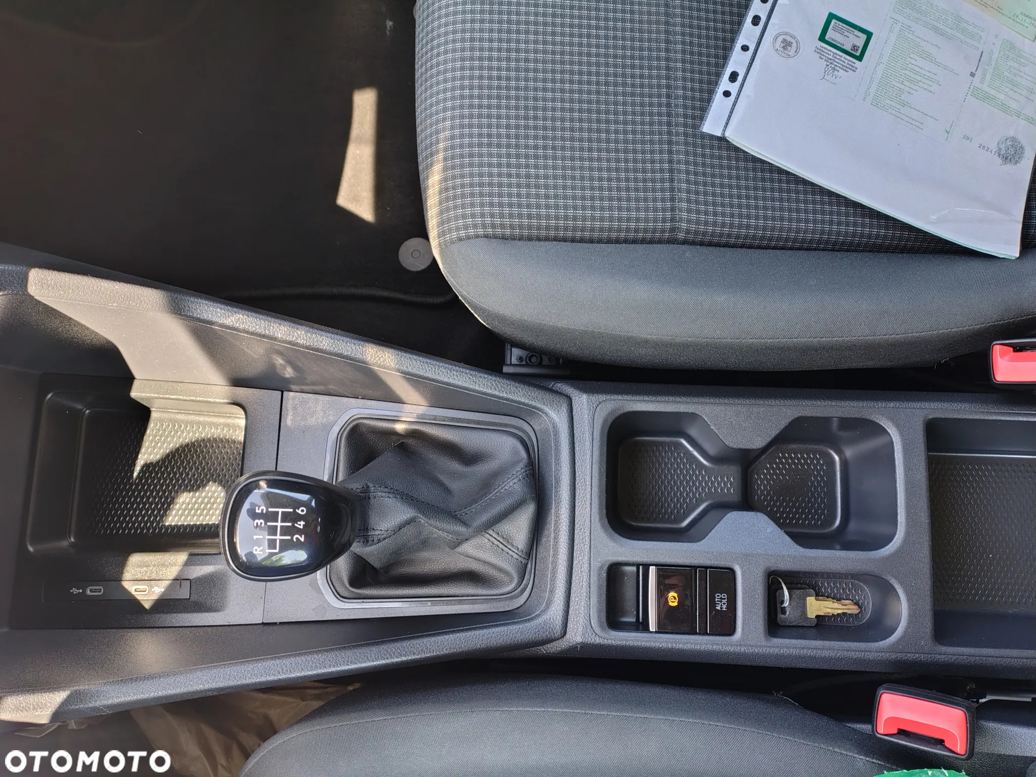 Volkswagen Caddy 1.5 TSI Style - 4