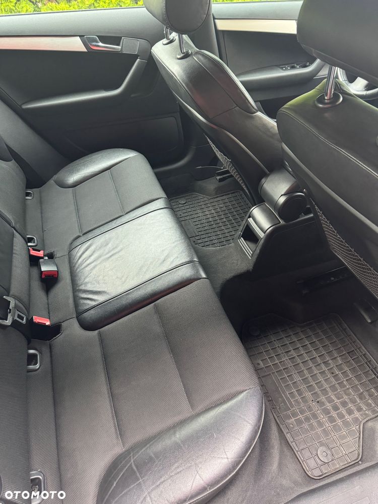 Audi A3 Sportback 2.0 FSI Ambition - 9