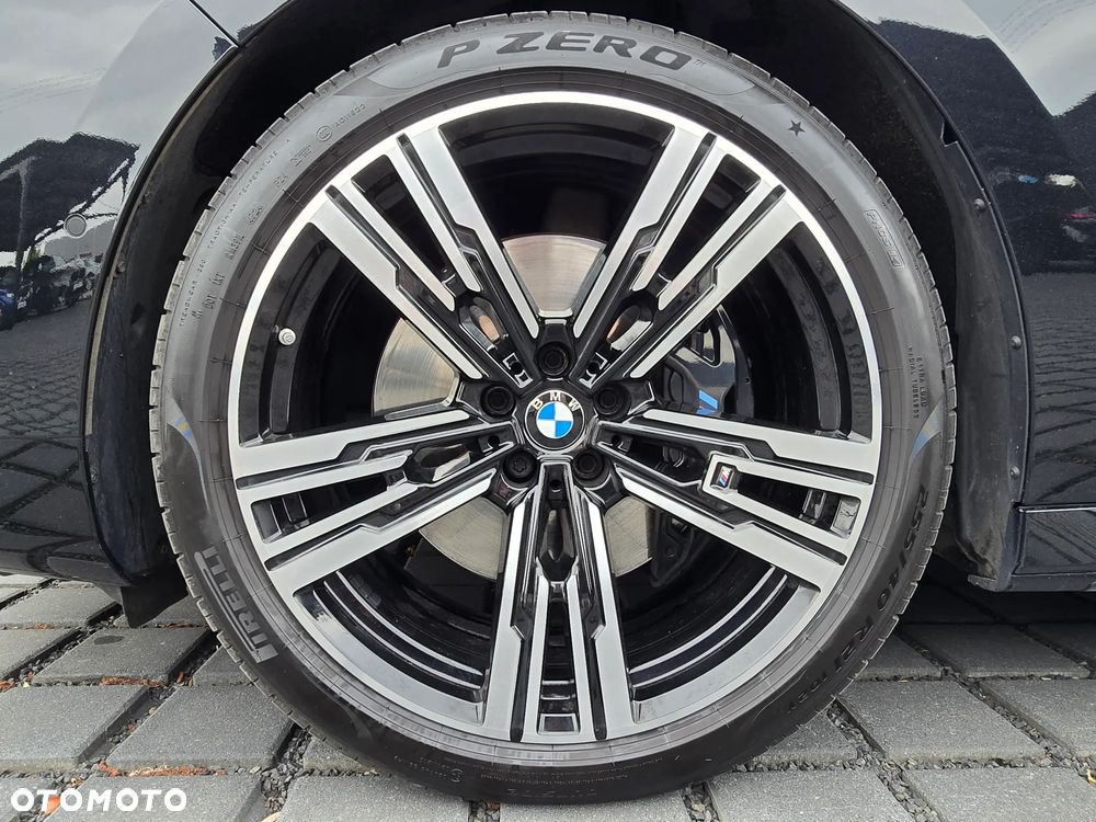 BMW Seria 7 740d xDrive mHEV M Sport sport - 26