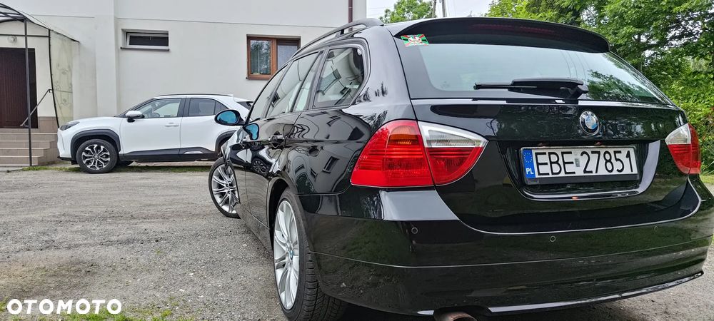 BMW Seria 3 320d - 5