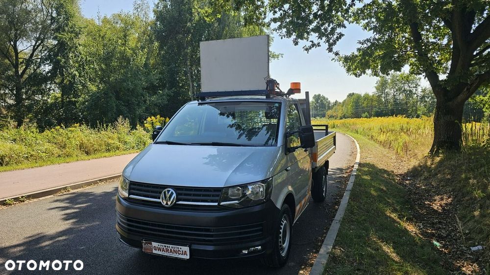 Volkswagen Transporter - 9