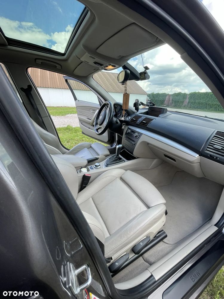 BMW Seria 1 120d DPF Edition Sport - 10