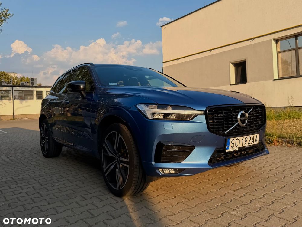 Volvo XC 60 B5 D AWD R-Design - 4