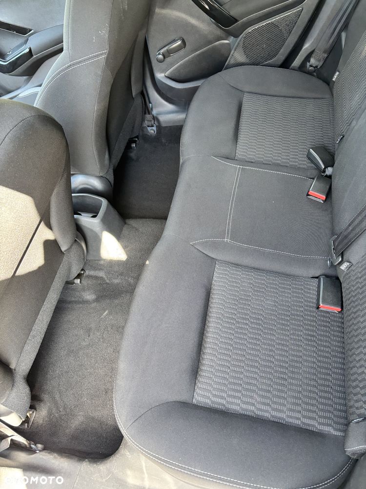 Peugeot 208 1.2 PureTech Active ETG5 - 8
