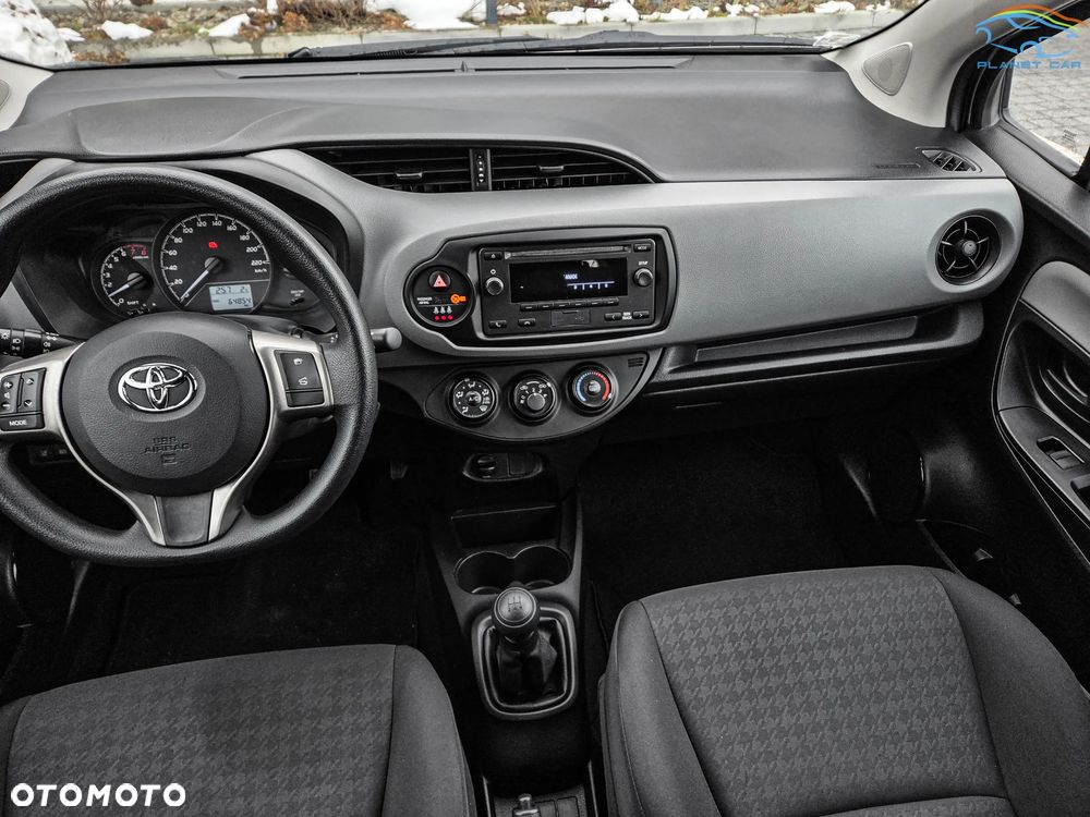Toyota Yaris 1.0 VVT-i - 21