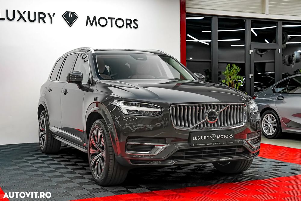 Volvo XC 90 B5 D AWD Plus Bright - 12