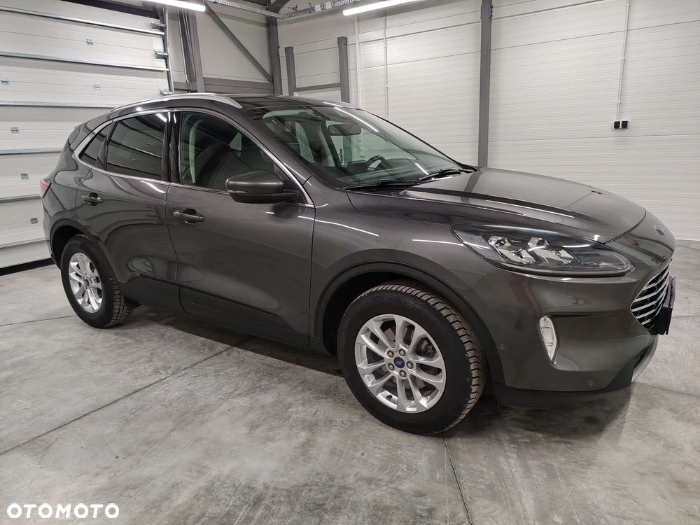 Ford Kuga - 16
