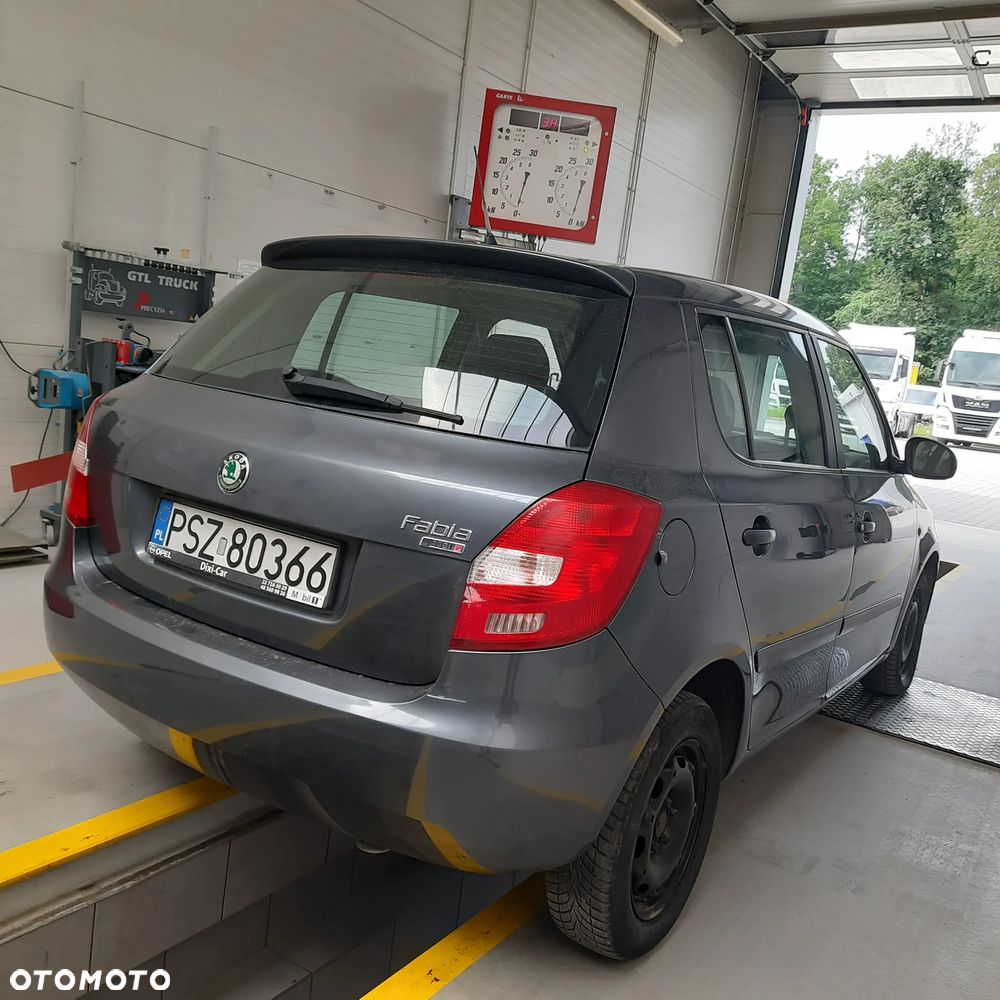 Skoda Fabia 1.4 TDI PD DPF Elegance - 8