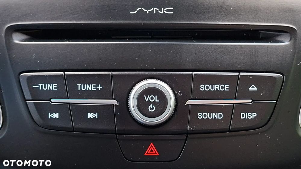 Ford Focus 1.5 EcoBlue Start-Stopp-System ST-LINE - 23