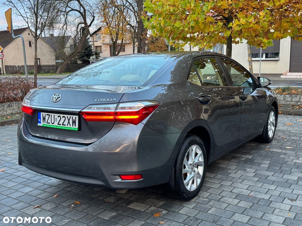 Toyota Corolla - 8