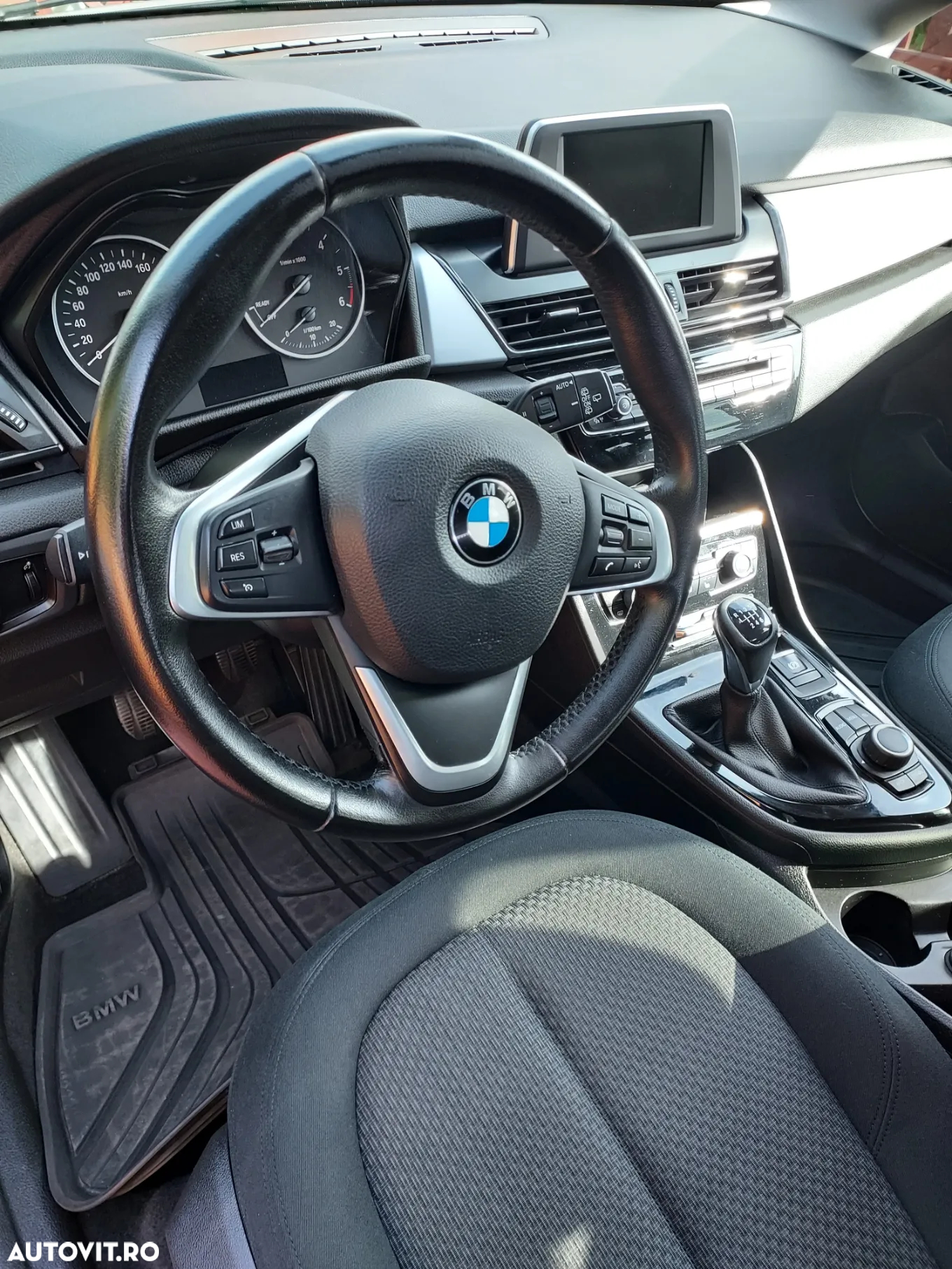 BMW Seria 2 216d Gran Tourer - 17