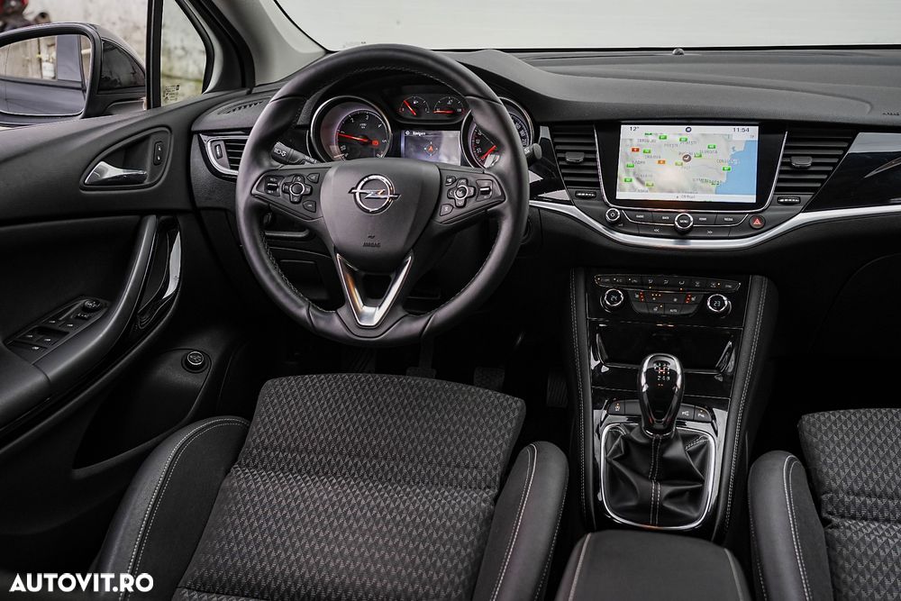 Opel Astra 1.6 D (CDTI) Sports Tourer Innovation - 13