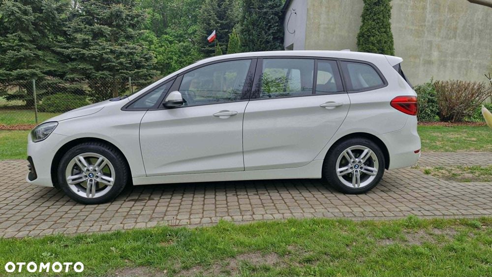 BMW Seria 2 218d xDrive Sport - 8