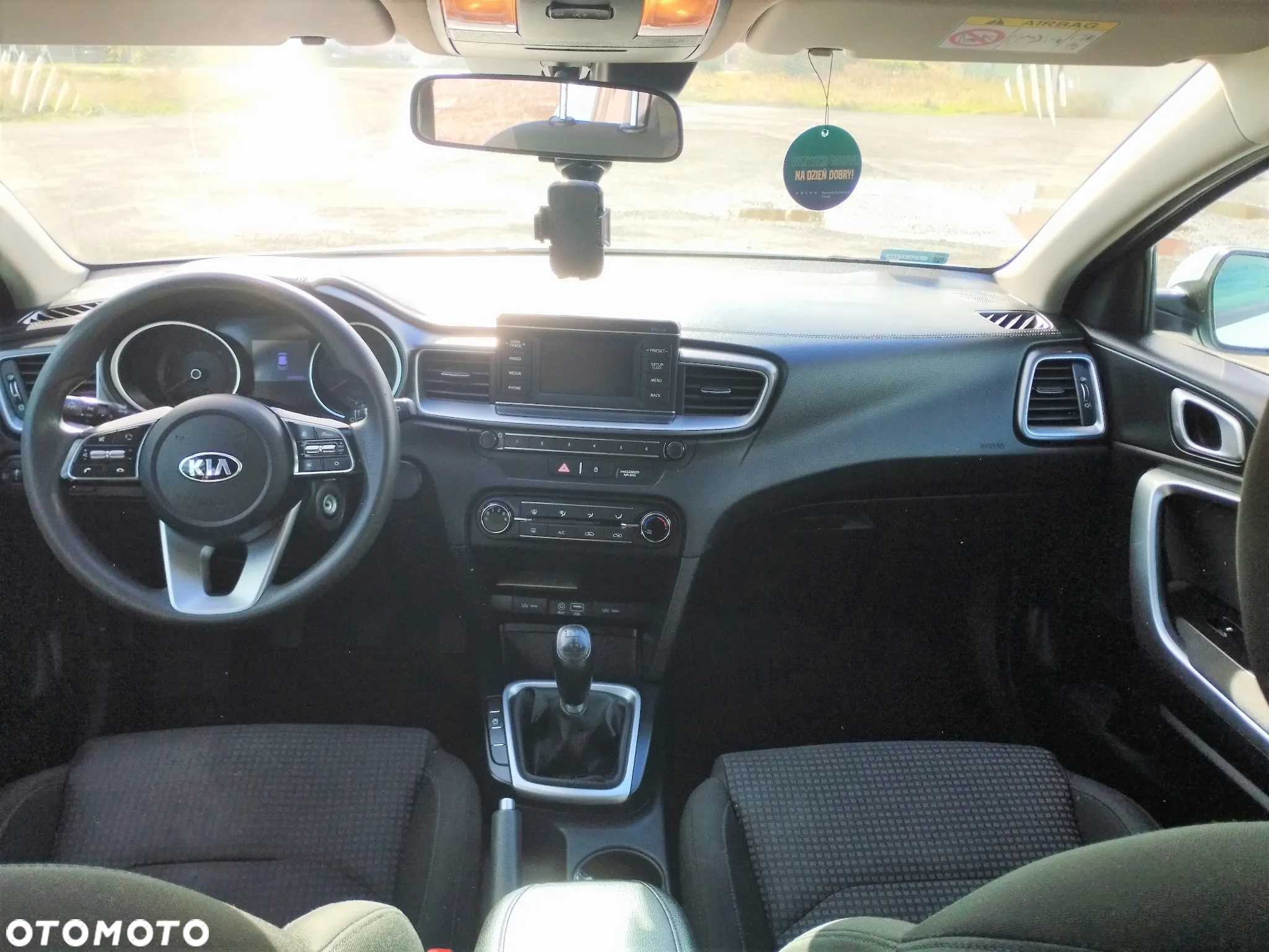 Kia Ceed - 6