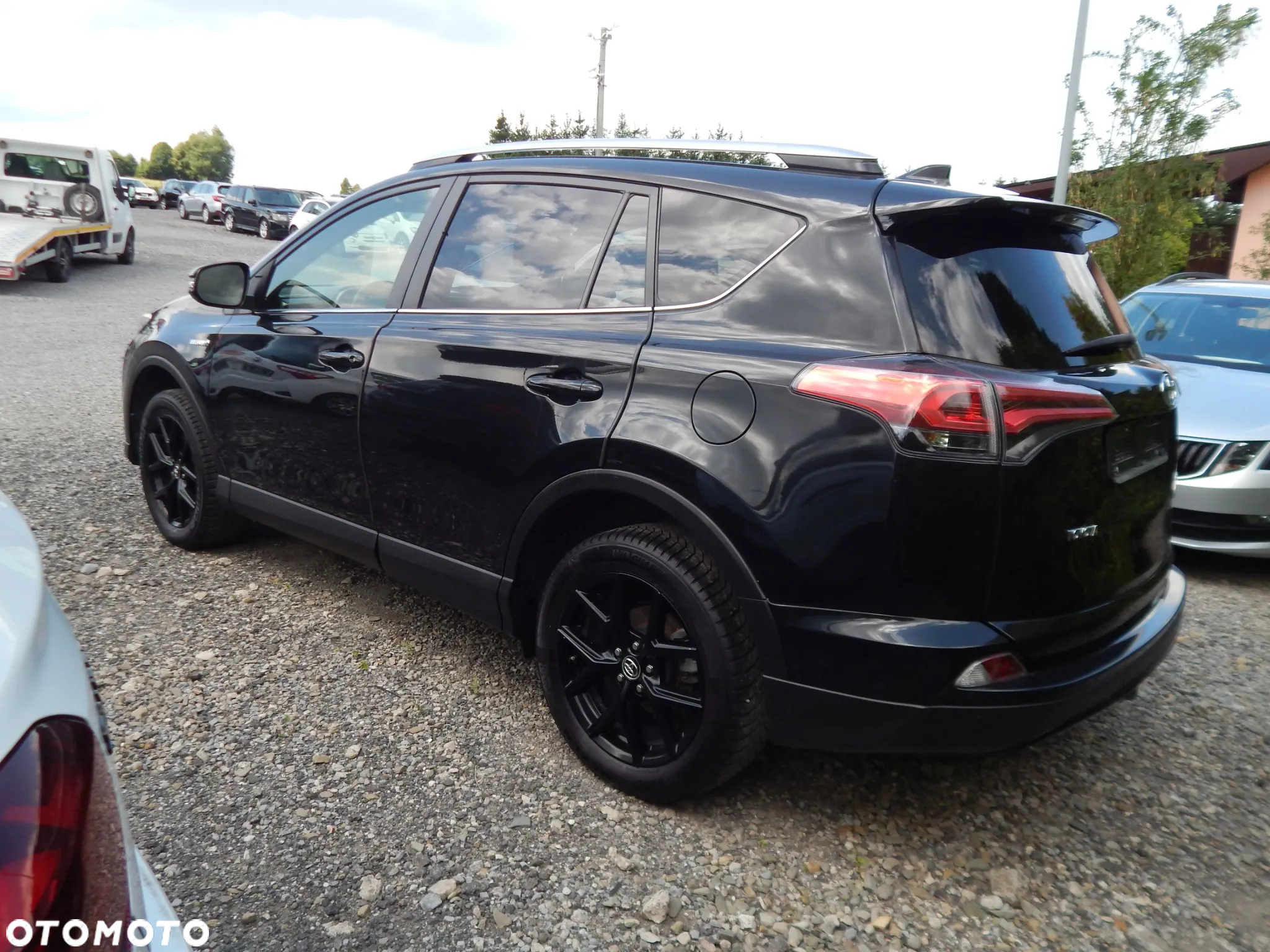 Toyota RAV4 Hybrid Platinum 4x4 - 8
