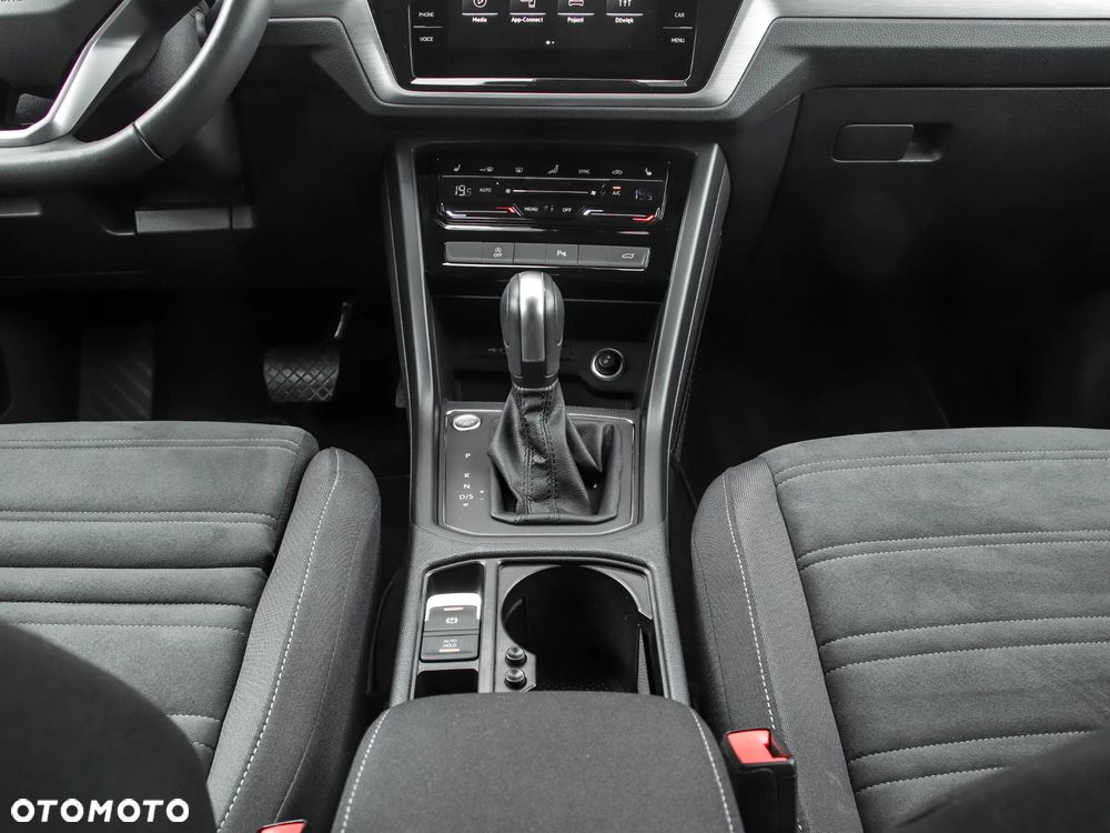 Volkswagen Touran 1.5 TSI EVO Comfortline DSG - 17