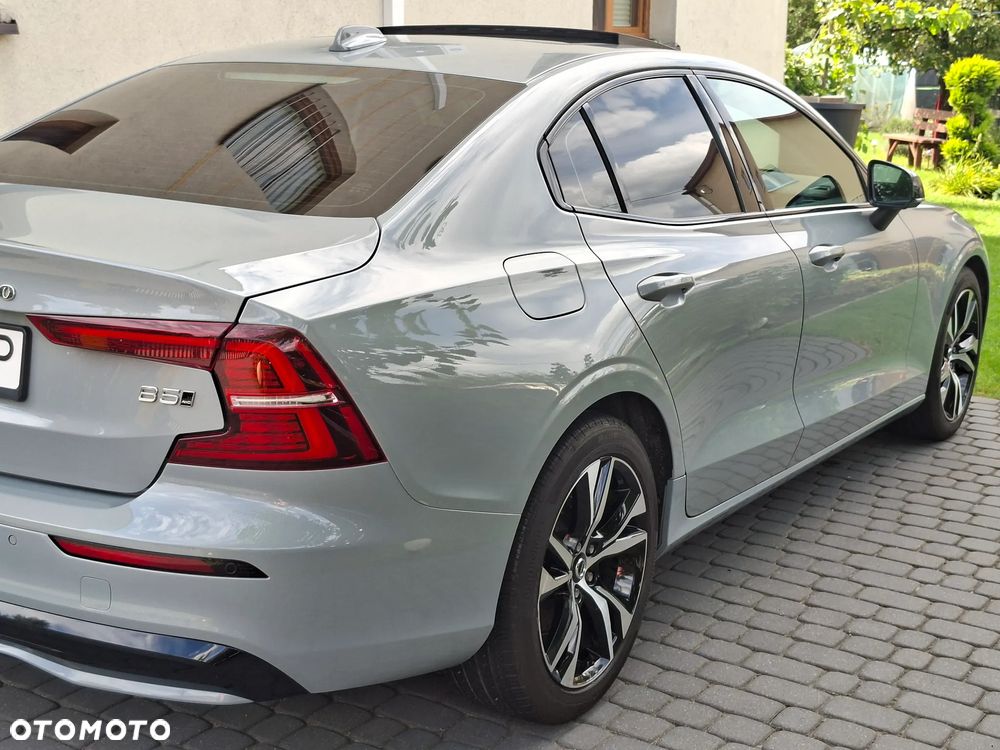 Volvo S60 2024 photo 4