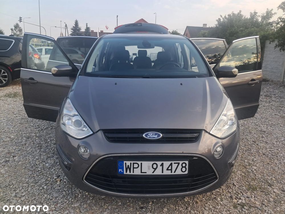 Ford S-Max - 16