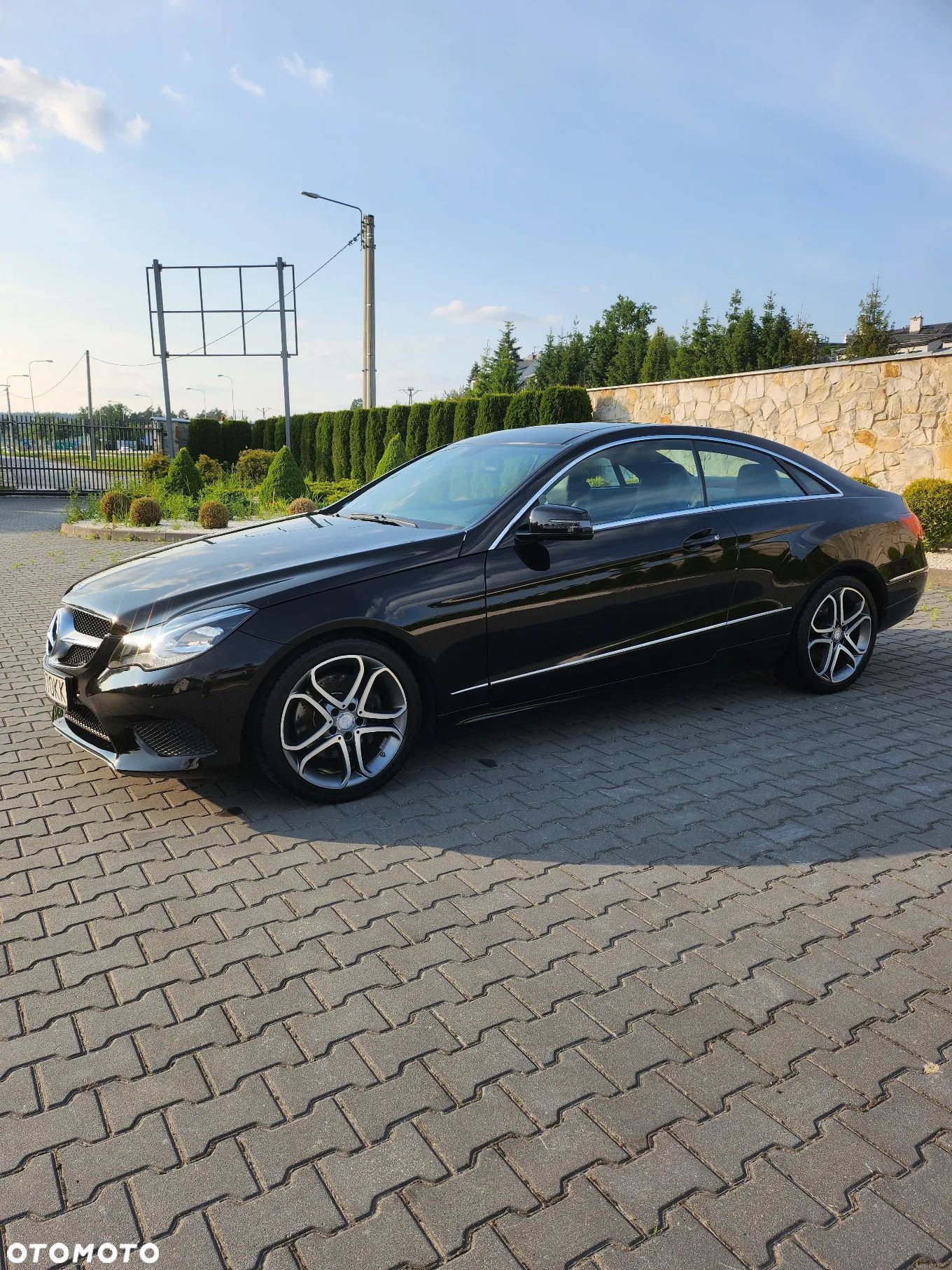 Mercedes-Benz Klasa E 200 Coupe 9G-TRONIC - 1