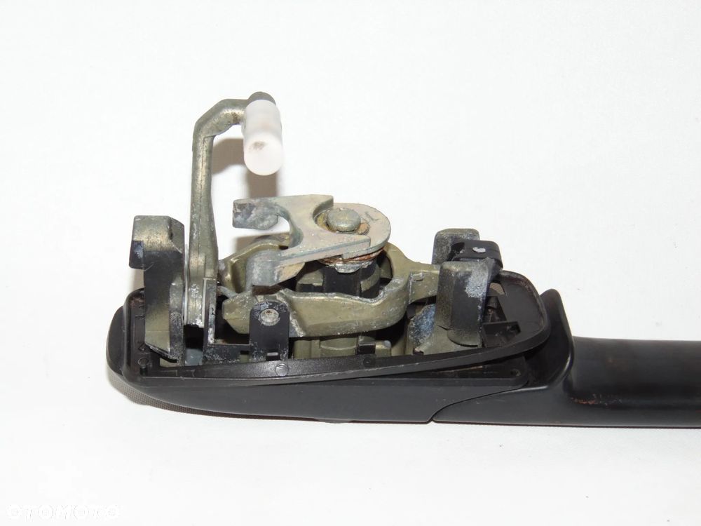 ORYGINAŁ klamka przednia przód lewa kierowcy + kluczyk VW Volkswagen Passat B4 , 93-97r - 9