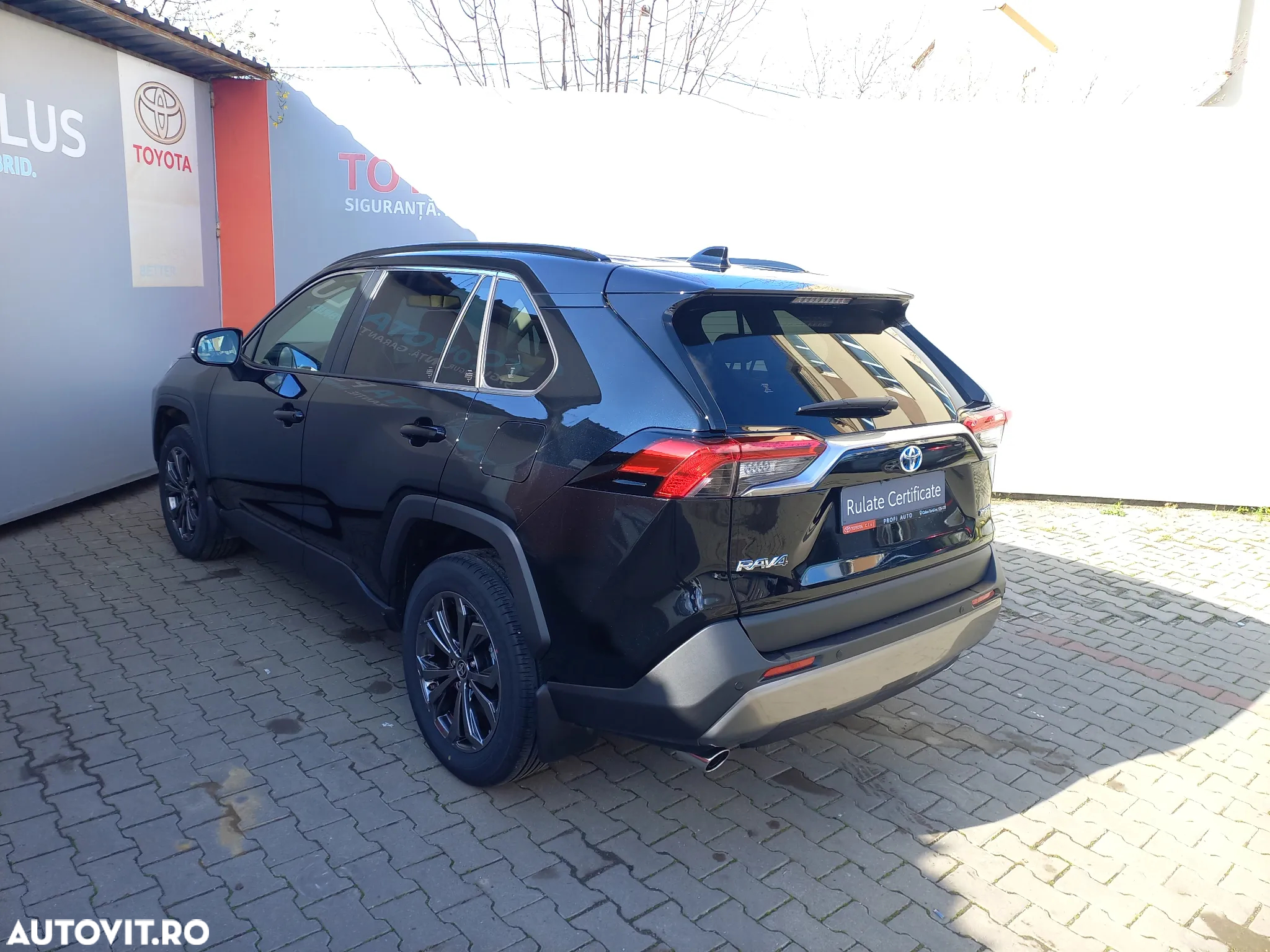 Toyota RAV4 2.5 Hybrid VVT-iE 4x4 Luxury - 3