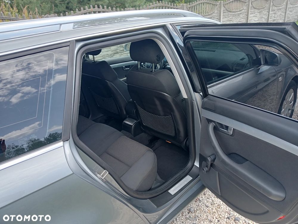 Audi A4 Avant 1.8 T - 16