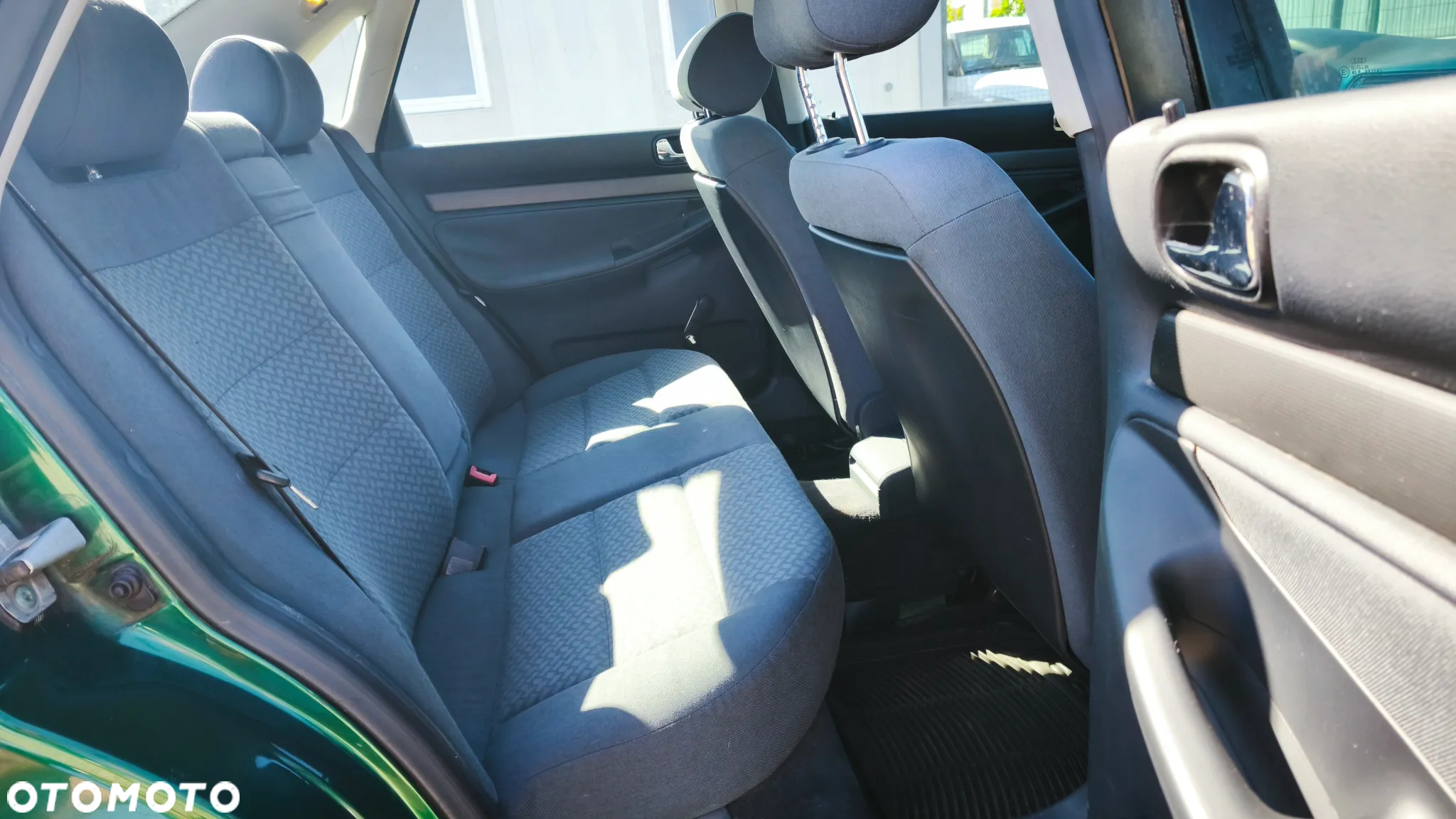 Audi A4 ver-1-6 - 30