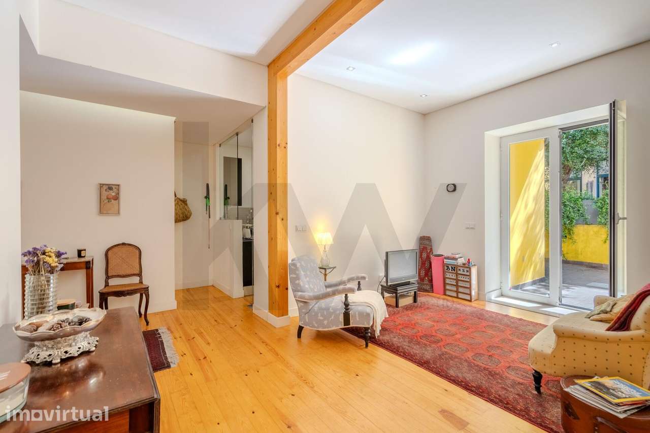 Apartamento T2 | 94m2 | Pátio 46m2 | Dafundo | Algés | Oeiras | Lisboa - Grande imagem: 2/46
