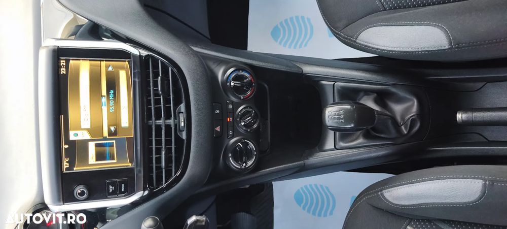 Peugeot 208 1.4 HDi FAP Style - 15