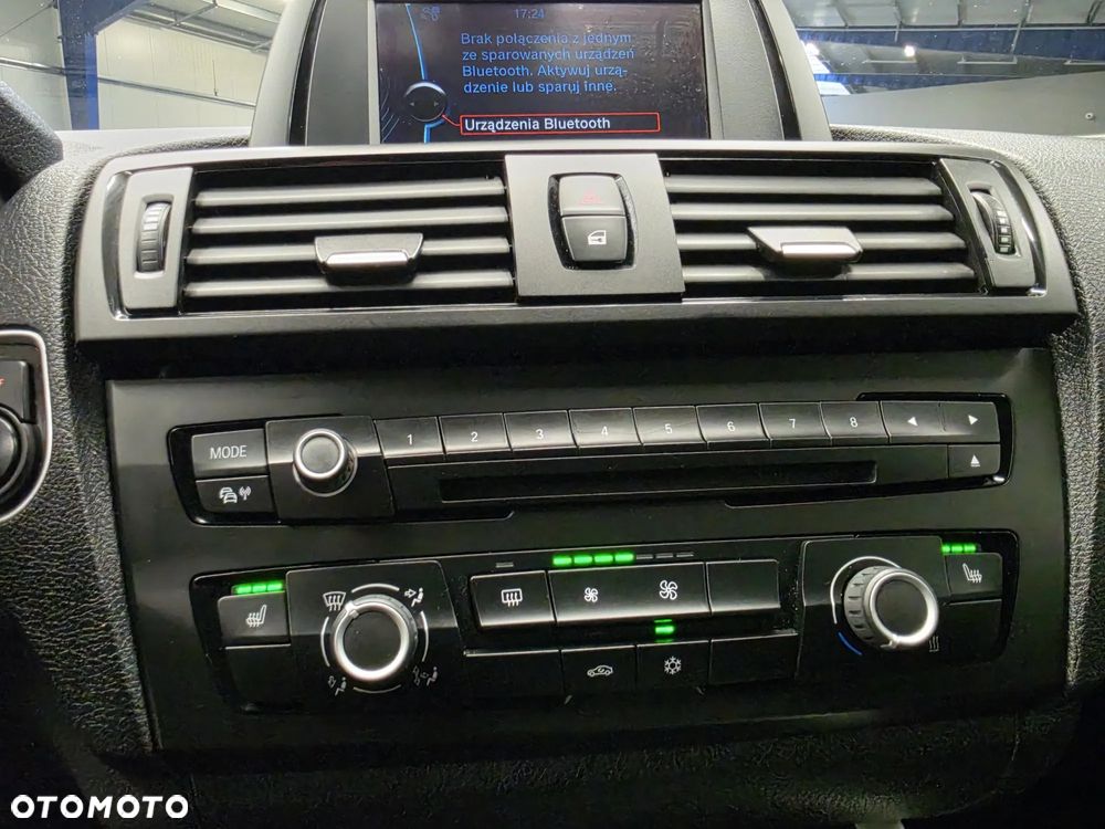 BMW Seria 1 116d DPF - 32