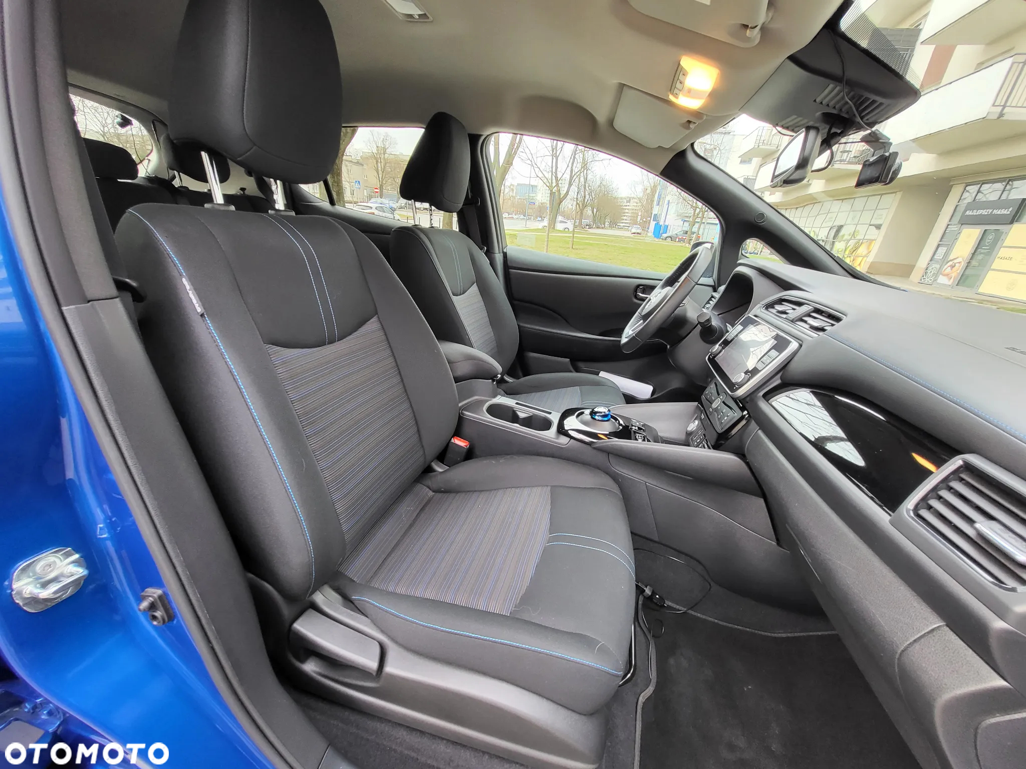 Nissan Leaf 40kWh N-Connecta - 38