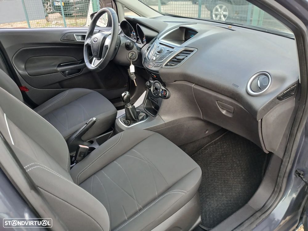 Ford Fiesta 1.5 TDCi Trend - 24