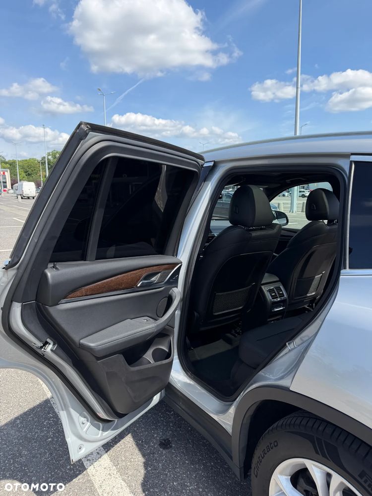 BMW X3 - 30