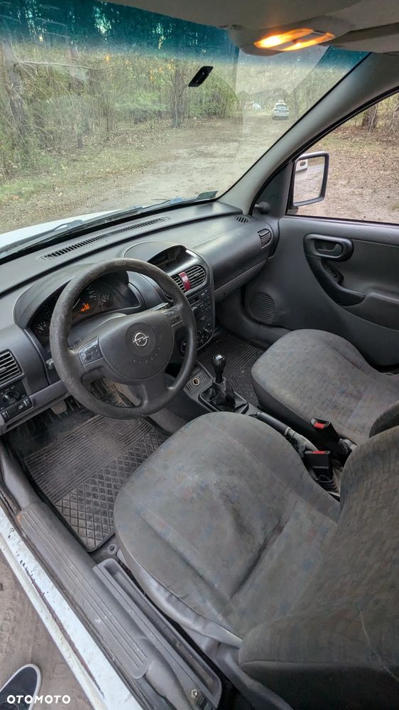 Opel Combo - 16