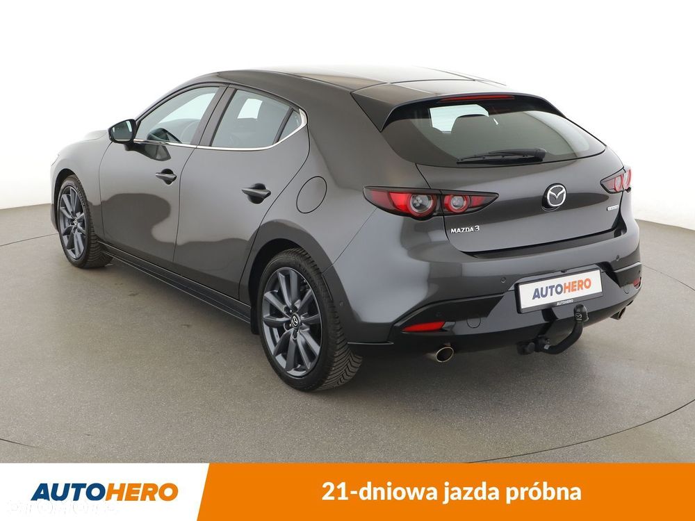 Mazda 3 - 4
