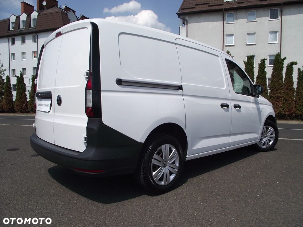 Volkswagen CADDY MAXI - 8