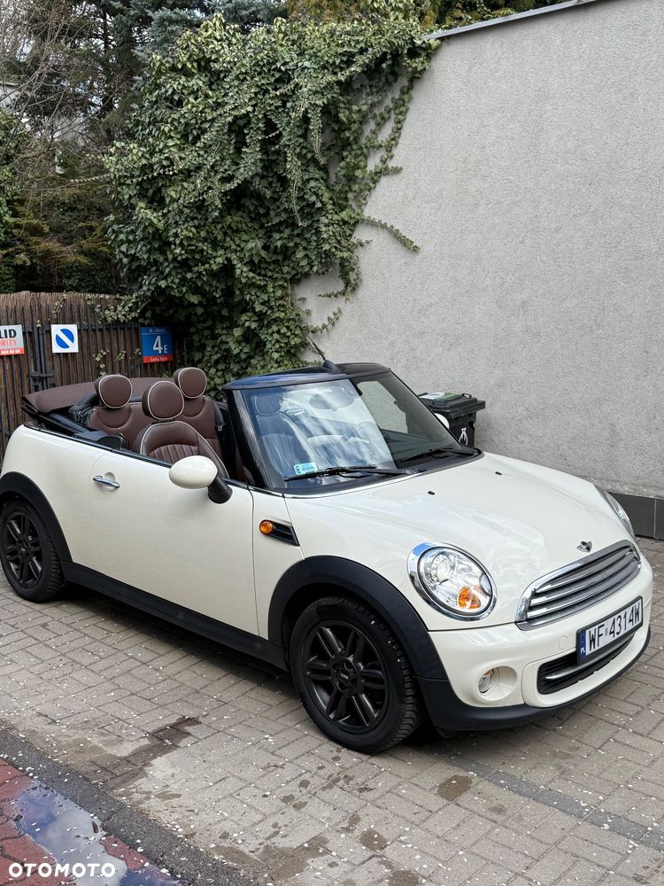 MINI Cooper Standard - 1