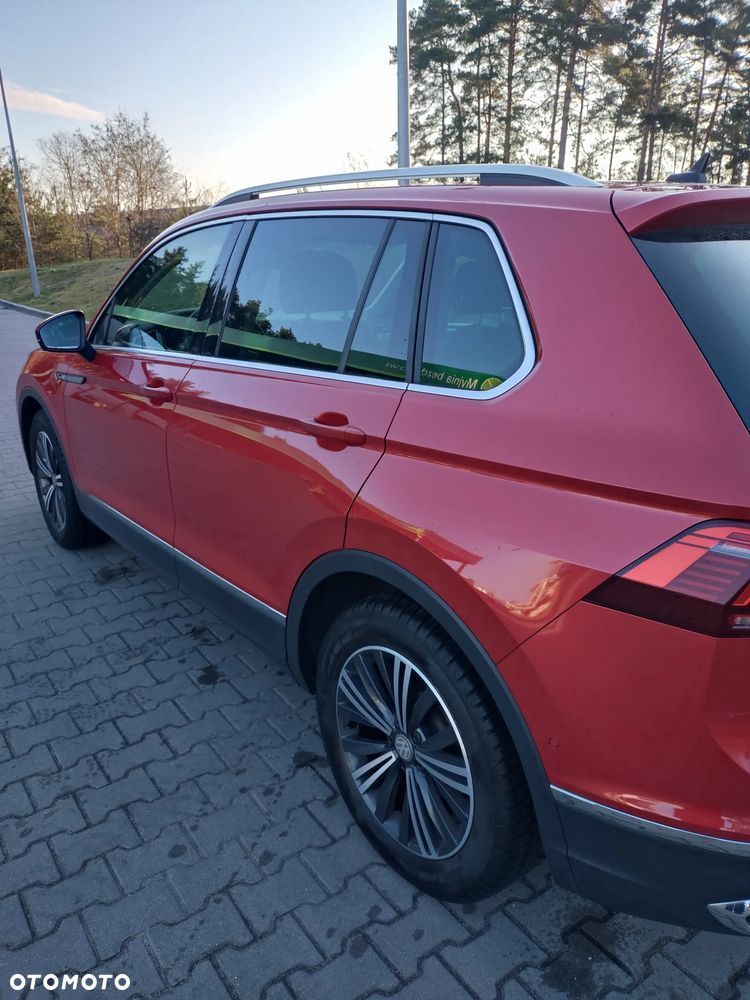 Volkswagen Tiguan 2.0 TSI 4Mot Elegance DSG - 6